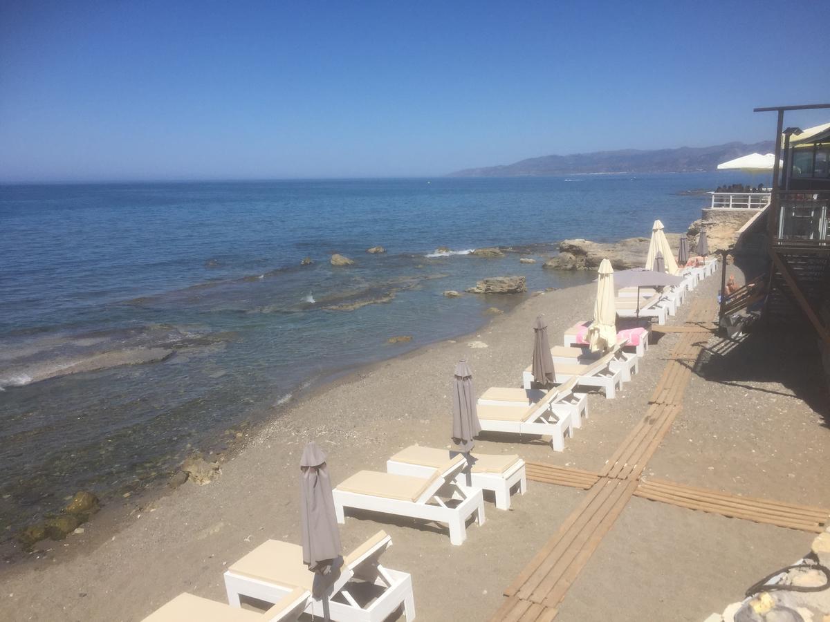 Aristo Apts Chersonissos Buitenkant foto